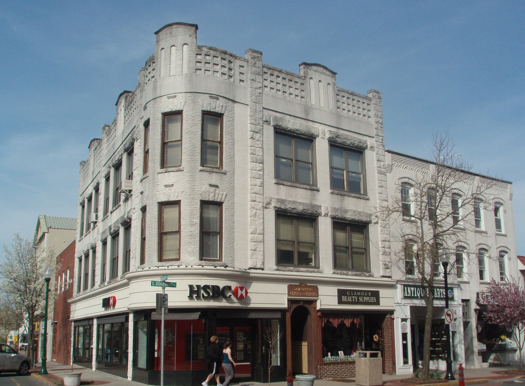 Bergen county downtown ridgewood many pedestrian oriented municipal commercial centers in Bergen County, NJ
