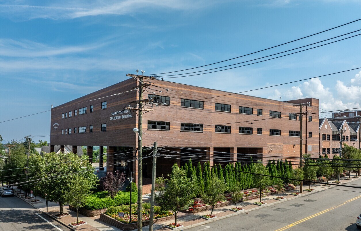 Bais yaakov passaic high school girls student teacher ratio 20 1 in Passaic County, NJ